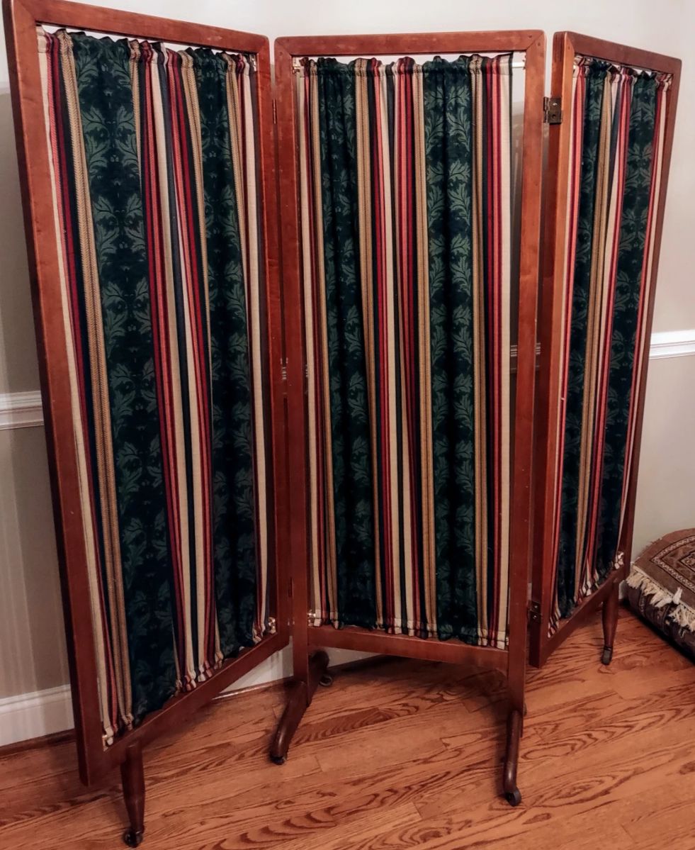 Civil War room divider
