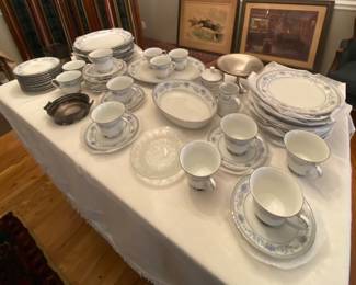 China Service for 8 Blue