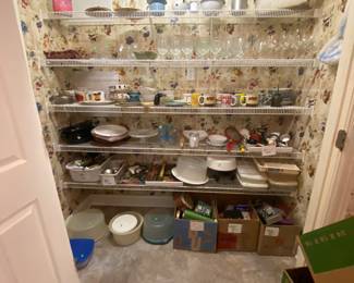 Great Collection of Kitchenware