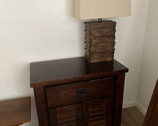 End table and matching lamp