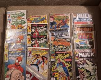 spiderman and hulk comic books
