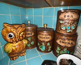 Treasure craft Jars 
