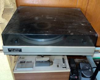 Record players 