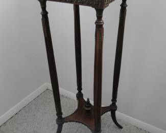 Very nice tall, square table, for plant, liquor bottles, or keys