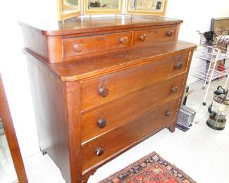 Very nice antique dresser