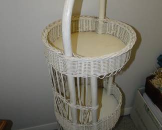 Would make a great addition to any sunny window to hold plants, or in the bathroom to hold accessories