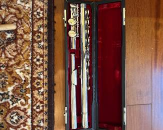 Pearl flute company PF501