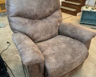 Lay-Z-Boy Electric Microsuede Recliner