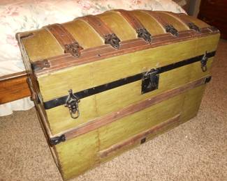 Vintage Chest