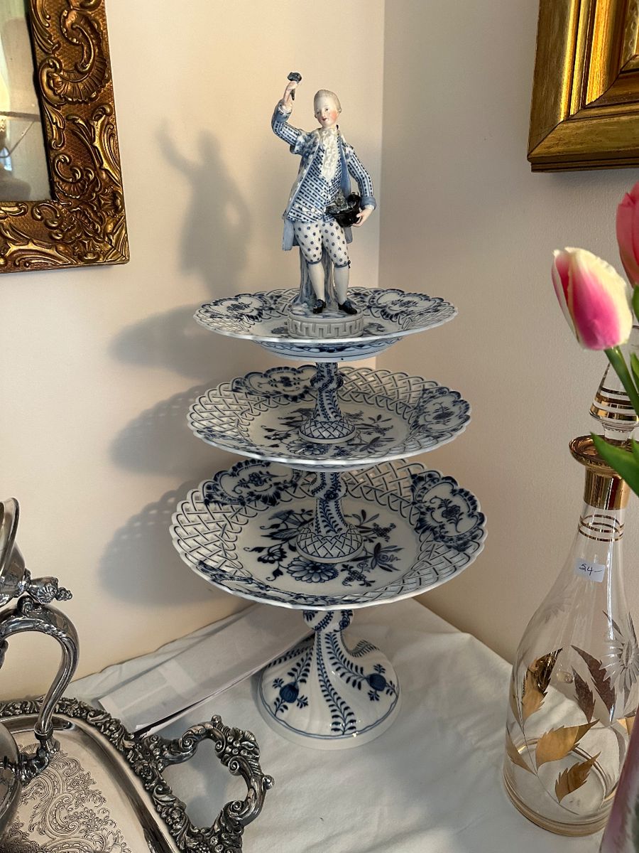 Meissen Triple Tiered Petit Four Stand
