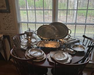 Pennsylvania House Table and Six Chairs