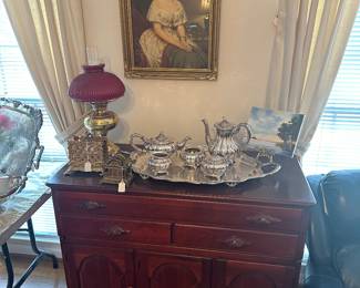 Correction: Pennsylvania House Server