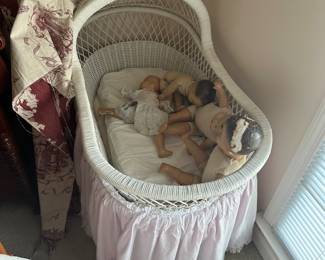 Wicker Baby Bassinet