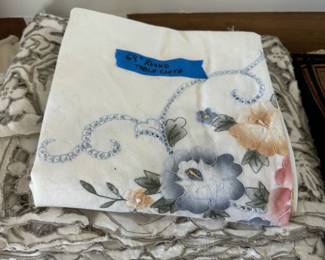Embroidered and Lace Tablecloths