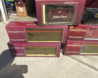 "G" scale trains & tracks