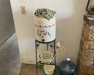 Moose dishes & water dispenser 