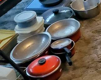 Sets of Club cookware