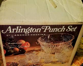 Anchor Arlington punch bowl set!