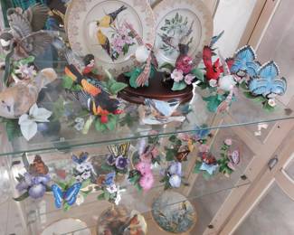 LOTS OF LENOX PORCELAIN ANIMALS/ BIRDS/BUTTERFLYS