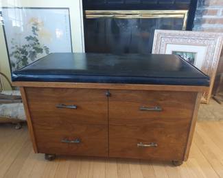 MID CENTURY MAHOGANY " LANE"  LOCKING WITH KEY, RECORD CABINET BENCH WITH BLACK VINYL SEAT TOP WITH DIVIDERS