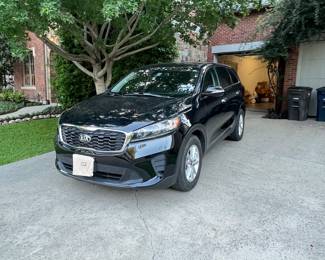 2020 Kia Sorento GDi
Runs great! Fast, reliable, needs nothing but a driver & a destination!