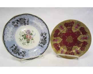 A VERY OLD 7" TRANSFER WARE PLATE AND 
A JAPANESE PLATE WITH GOLD ENAMEL
