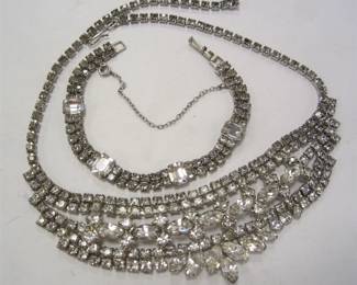 VINTAGE RHINESTONE NECKLACE AND BRACELET
