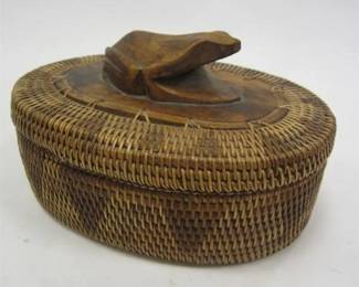 ALASKAN STYLE WOVEN COIL BASKET