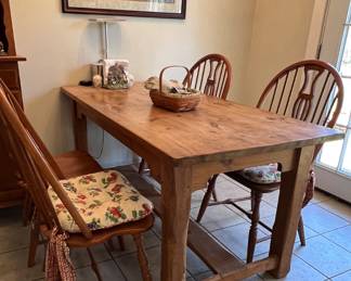 Oak country kitchen table with 4 chairs