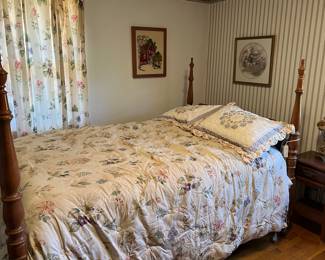 Vintage full size 4 post bed and nightstand