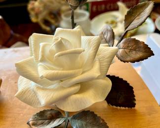 Boehm "Miss Liberty Rose" porcelain roses