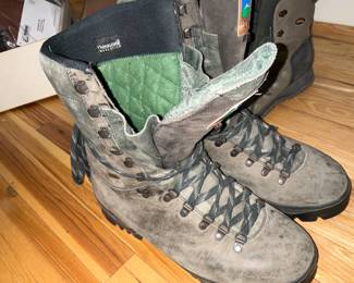 Cabelas Boots, size 11