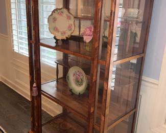 Biedermeier, Cabinet. With paperwork 