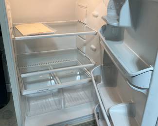 Kenmore, Refrigerator w/ Freezer