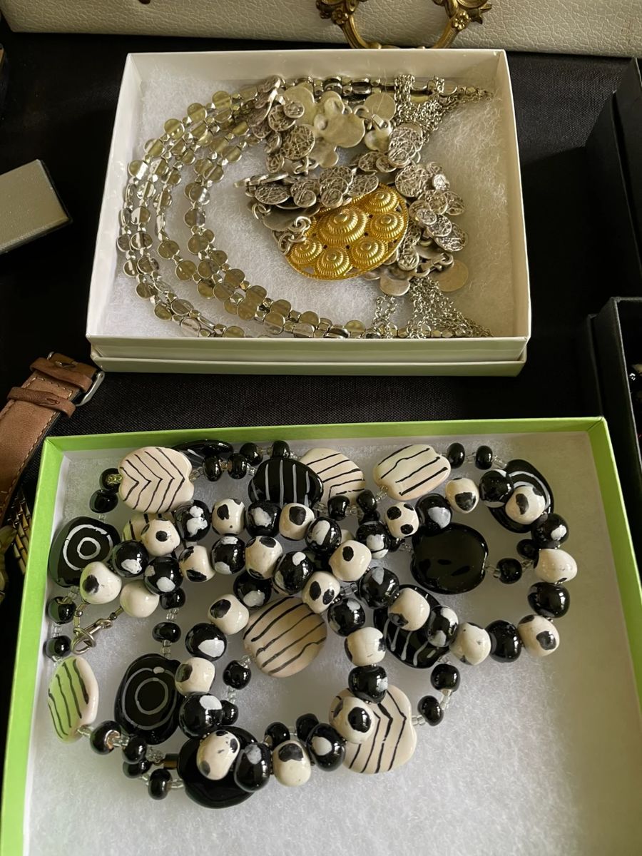 VINTAGE SALE in SPRINGFIELD with SALE by GALE starts on 3/8/2024