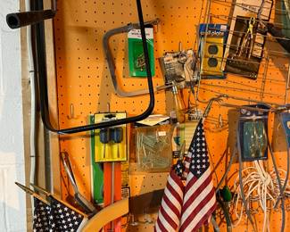 Tools and accessories.