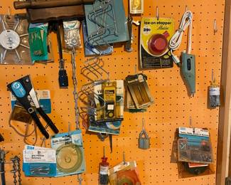 Tools and accessories.