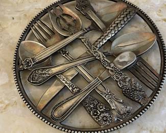Godinger Silver Art Co. 9" diameter silver plate utensils trivet or wall decor.