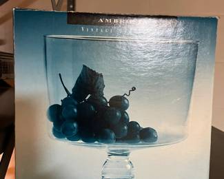 Trifle bowl (in box).