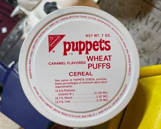 Vintage 1966 Disney Donald Duck Puppets Wheat Puffs Cereal Box Nabisco Piggy Bank.