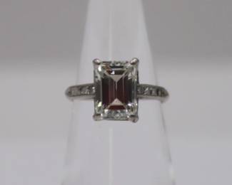 PLATINUM EMERALD DIAMOND