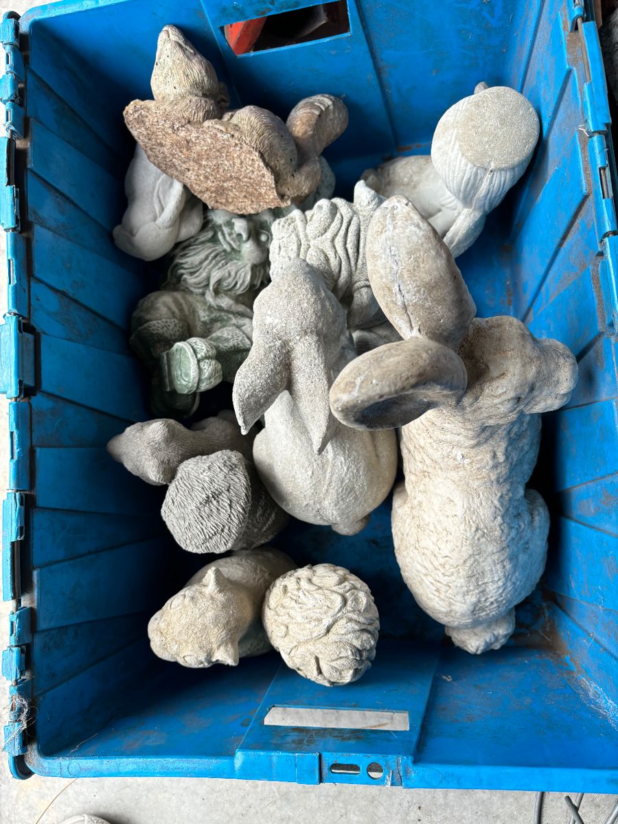 Pinckney Estate Sale starts on 3/14/2024