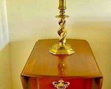 Cherry Queen Anne Side Table by Wells; Vintage Stiffel Brass Lamp