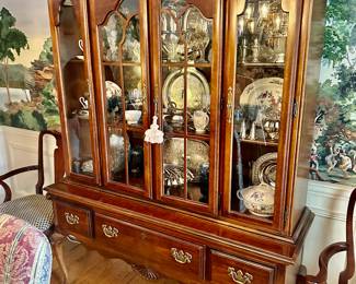 Beautiful China cabinet