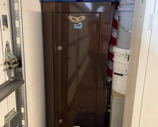 gun safe, we have key