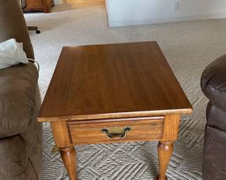 lamp table