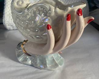 Norleans Japan Hand with shell vase