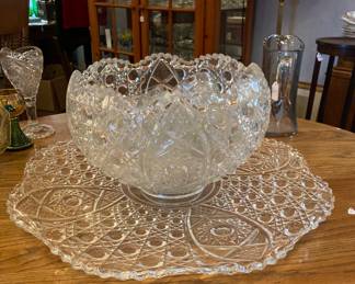 Beautiful punch bowl, underplate and cups