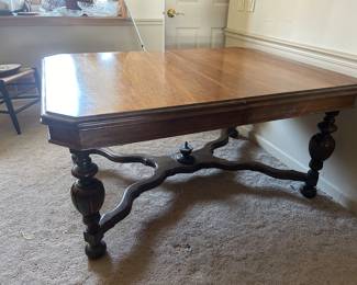 1920'S Oak Jacobean Revival Stretcher Base Dining Table