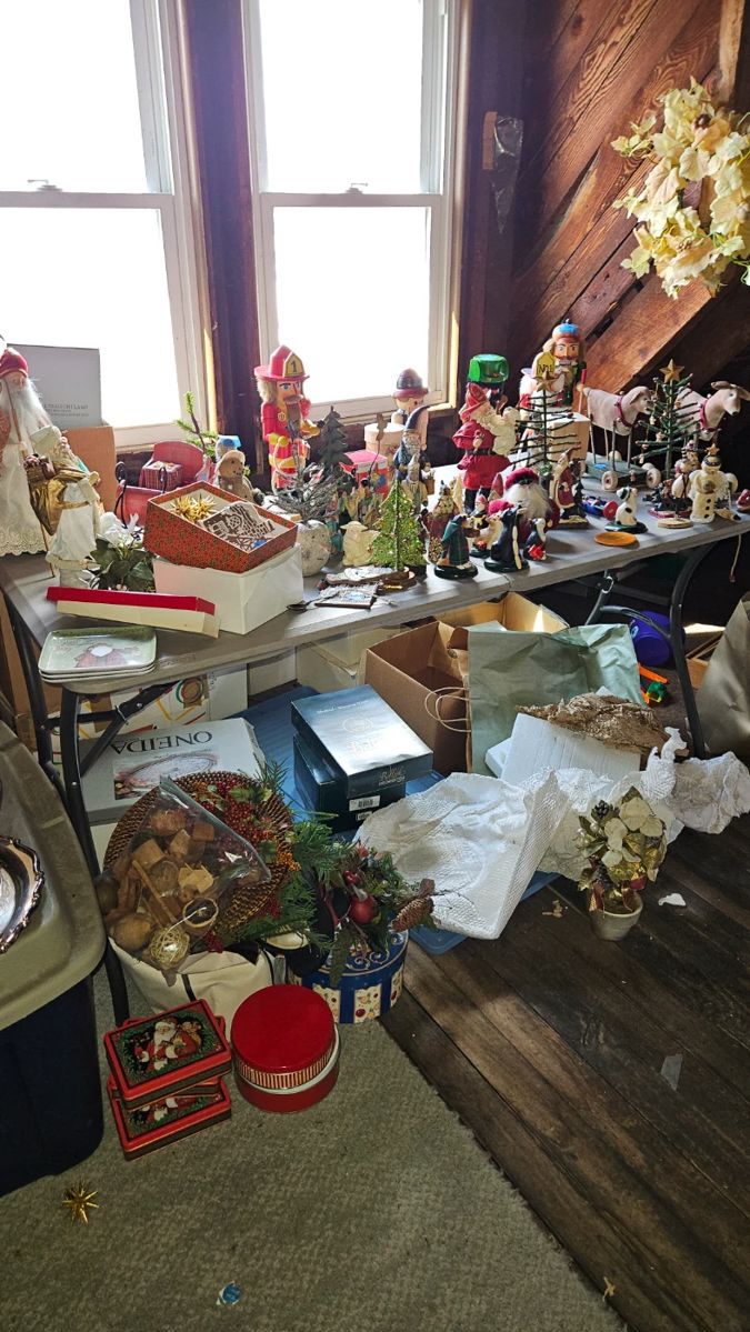 ESTATE LIQUIDATION SALE BINGHAMTON starts on 3/8/2024